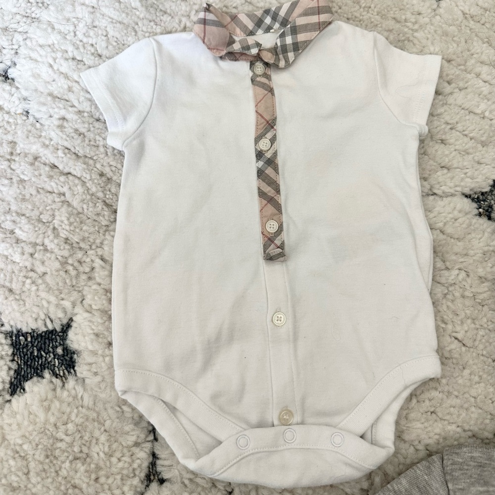 Burberry Classic Onesie - Kids, Toddler, Infant